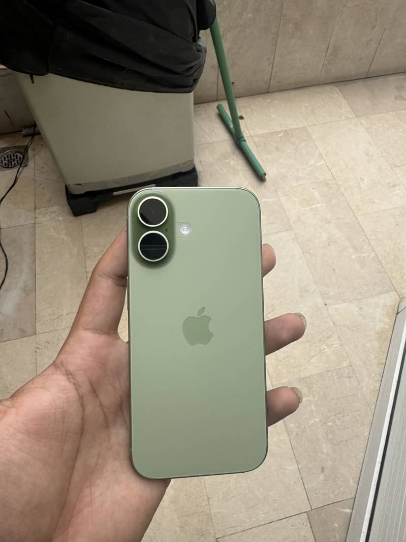 Apple iPhone 17 2