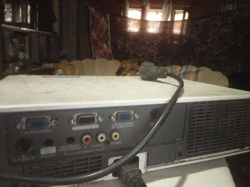projector 1