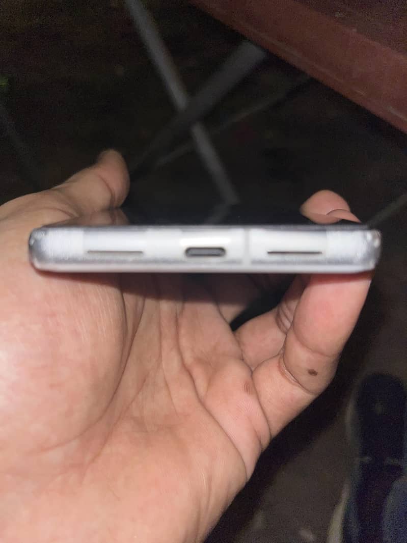 Google Pixel 7 3