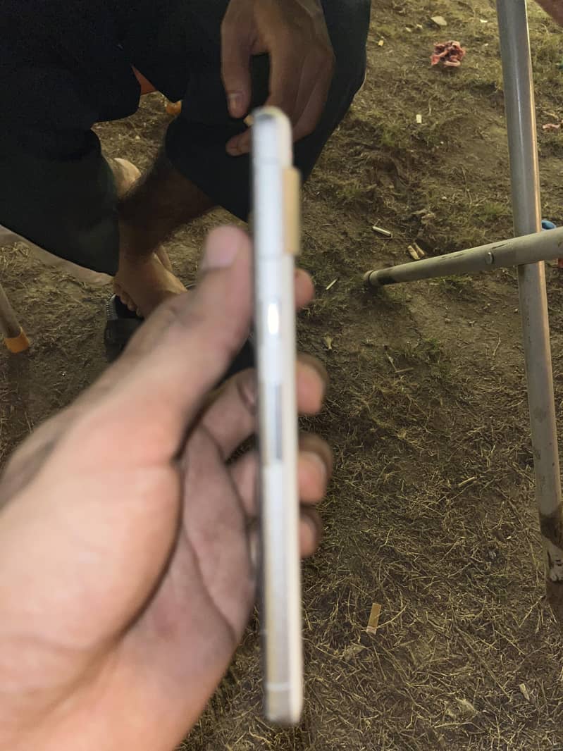 Google Pixel 7 5