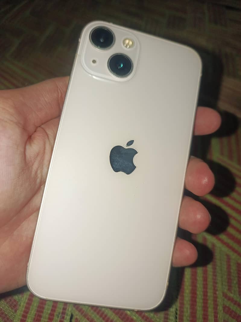Apple iPhone 13 1