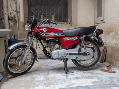Honda CG 125 2018 Model Total Genuine — Clear Documents.