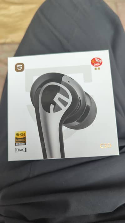 SoundPEATS C30 Hi-Res Earbuds – Brand New