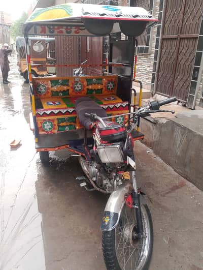 Suzuki 110 Bike rikshaw with body body like a new