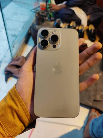 Apple iPhone 15 Pro Max