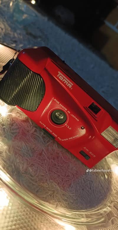 1990s Vintage RED TAMA AW-828 35mm Film Camera MADE IN JAPAN