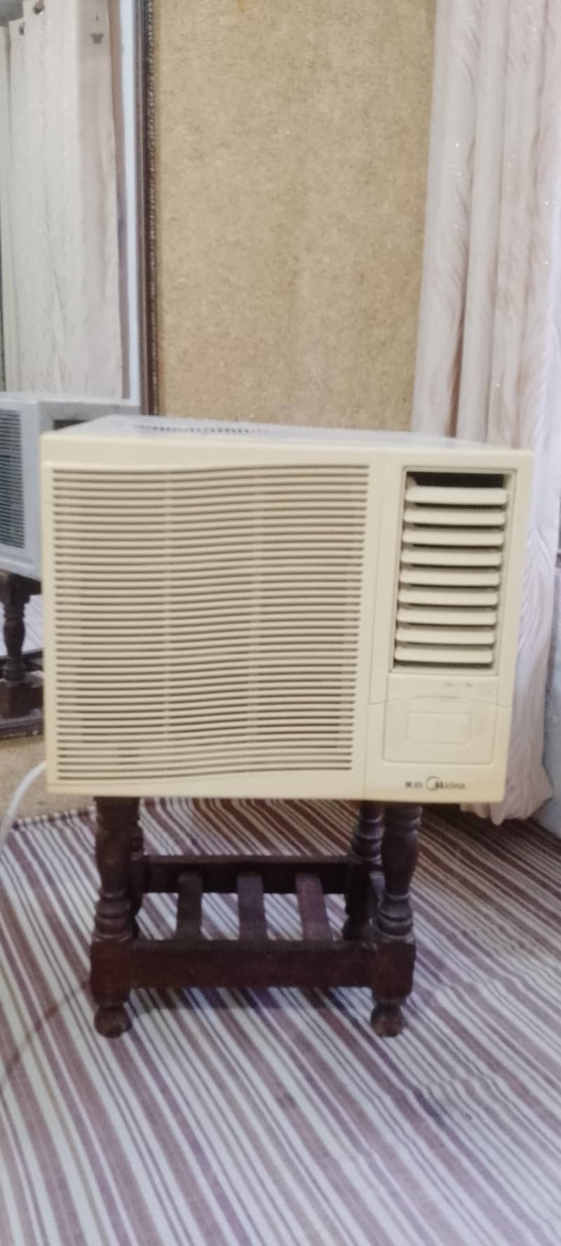 midea window AC 0