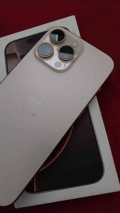 Apple iPhone 16 Pro Max