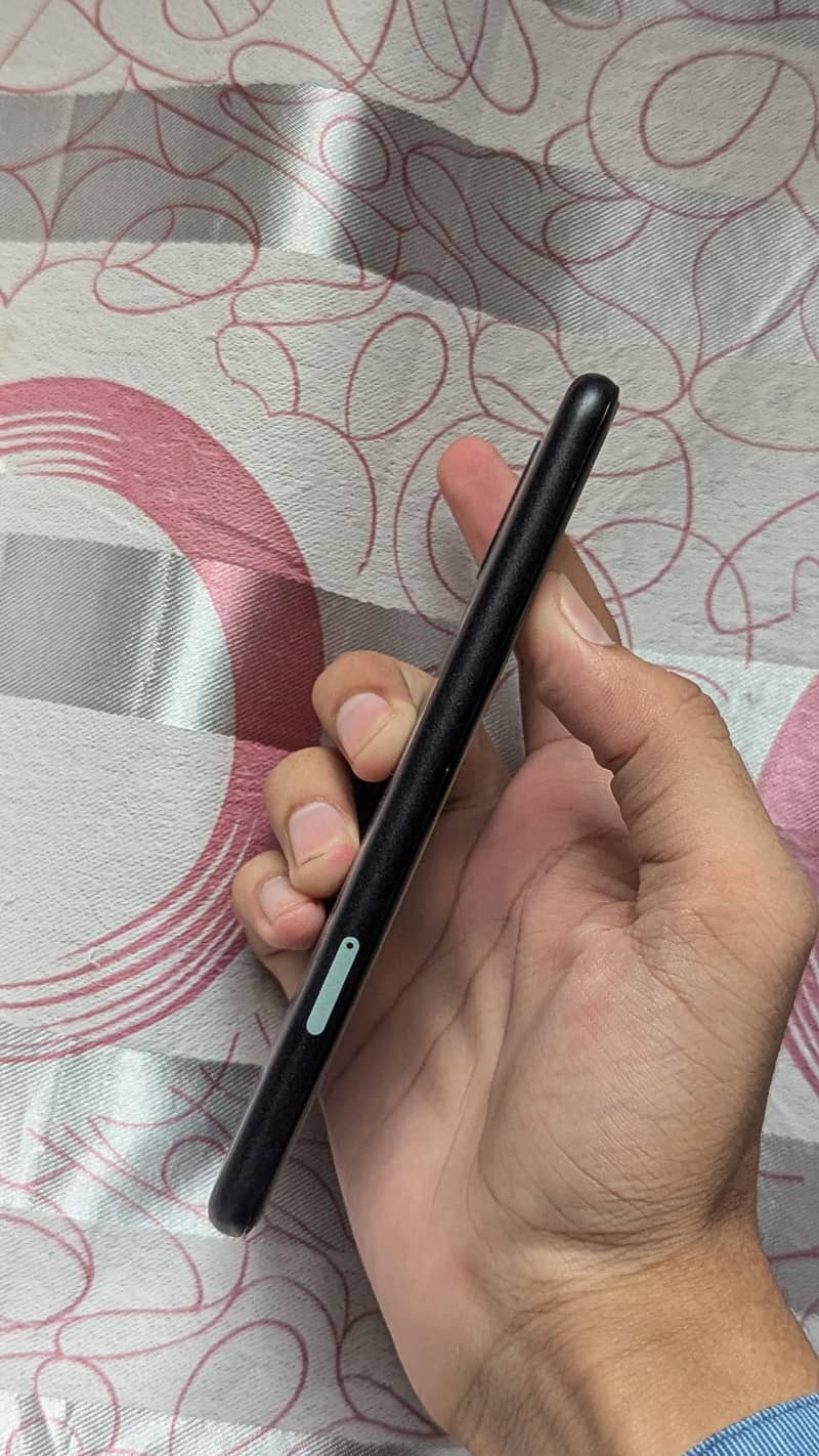 Google Pixel 5 2