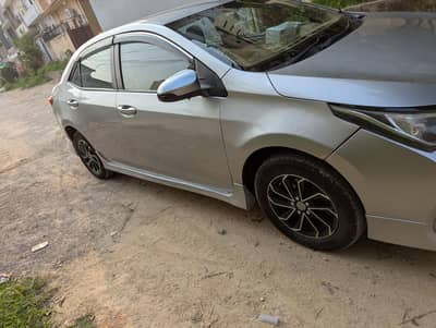 Toyota Corolla GLI 2015 automatic