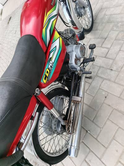Honda CD 70 2022/23 model red color