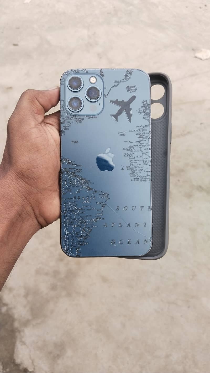 iphone 12 pro max 2