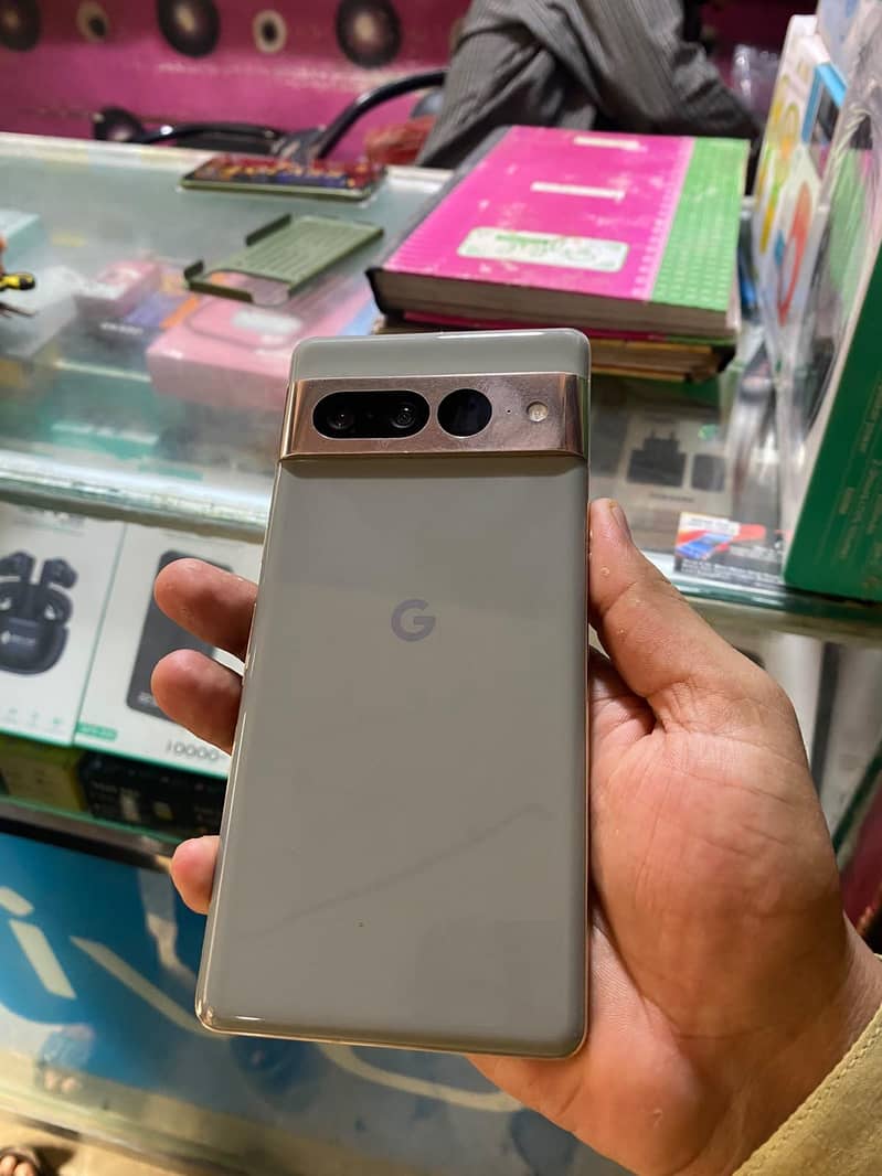 Google Pixel 7 Pro 7