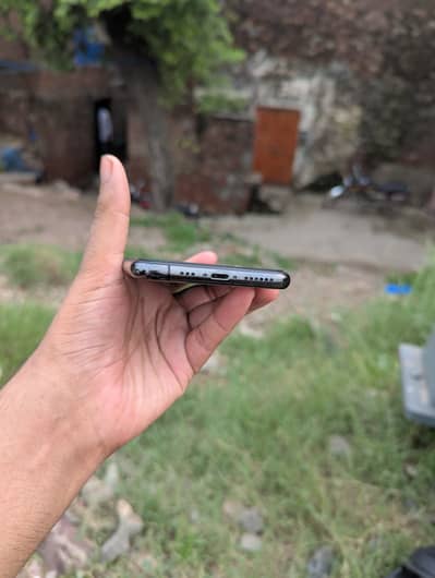 Apple iPhone XS