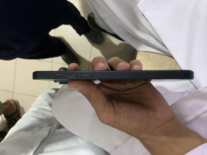 Apple iPhone 14 plus 1