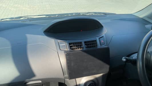 Toyota Vitz 2009