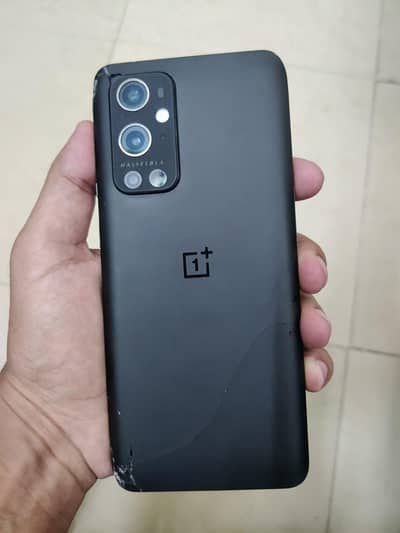 One Plus 9 Pro (5G)