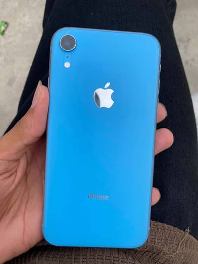 Apple iPhone XR