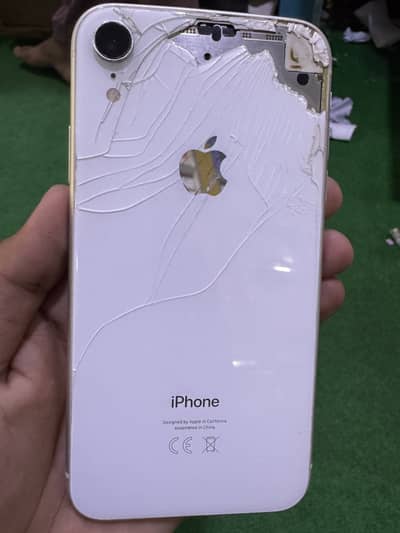 Apple iPhone XR