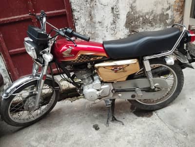 Honda CG125 Special Edition Golden