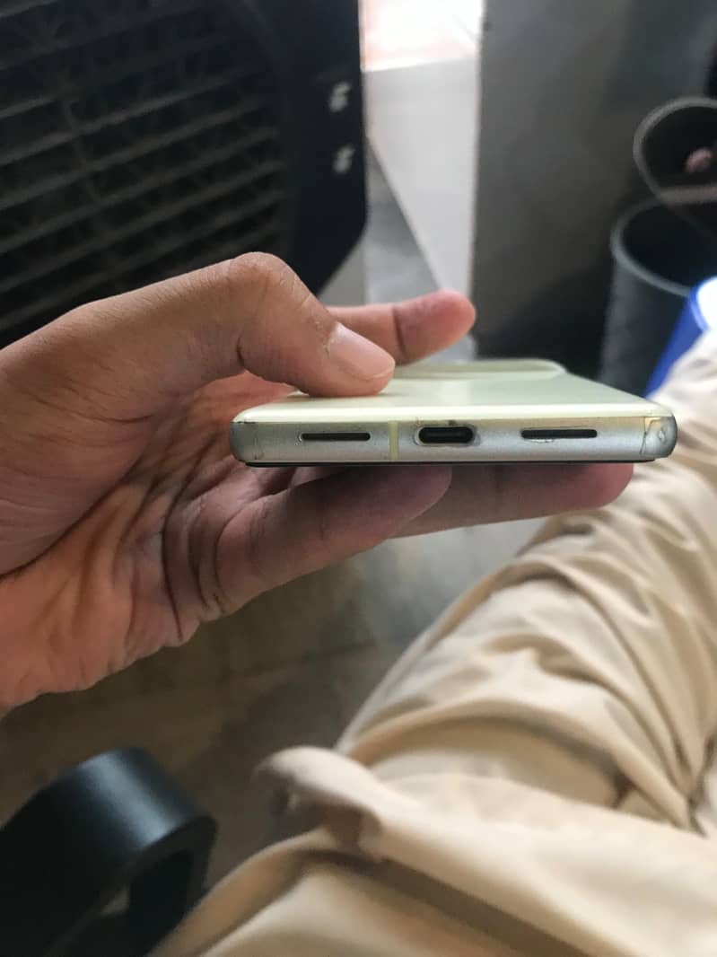 Google Pixel 7 3