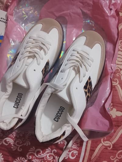 Branded shoes