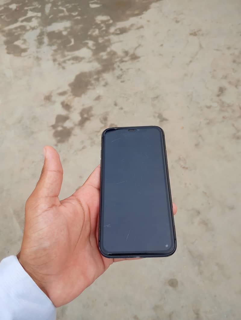 Apple iPhone 11 2