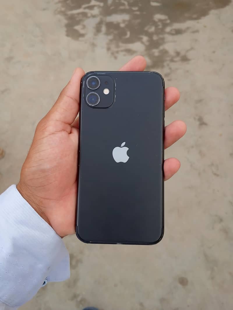 Apple iPhone 11 3