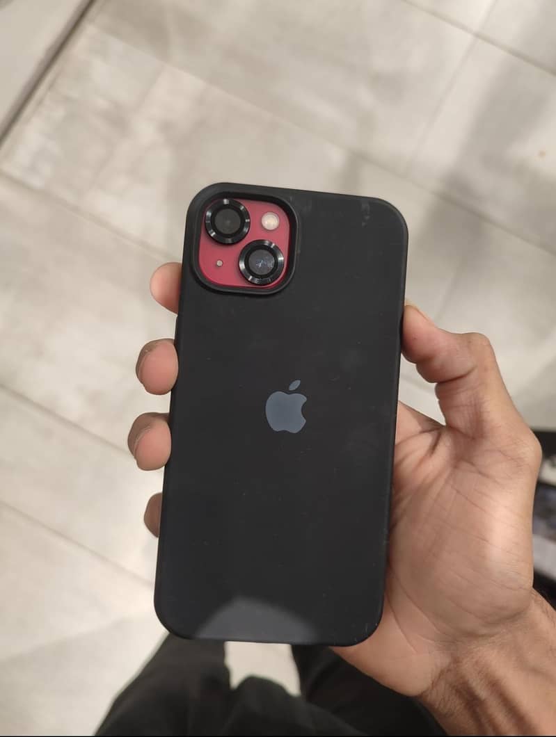 Apple iPhone 13 6