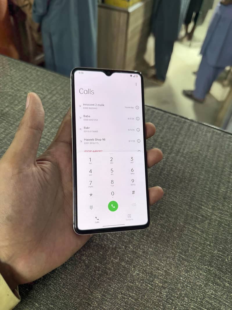 One Plus 7T 4