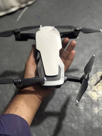 DJI Mavic Air 4K Drone | 10/10 Condition | Original Remote