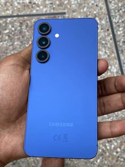 Samsung Galaxy S25 5G — 12GB/128GB