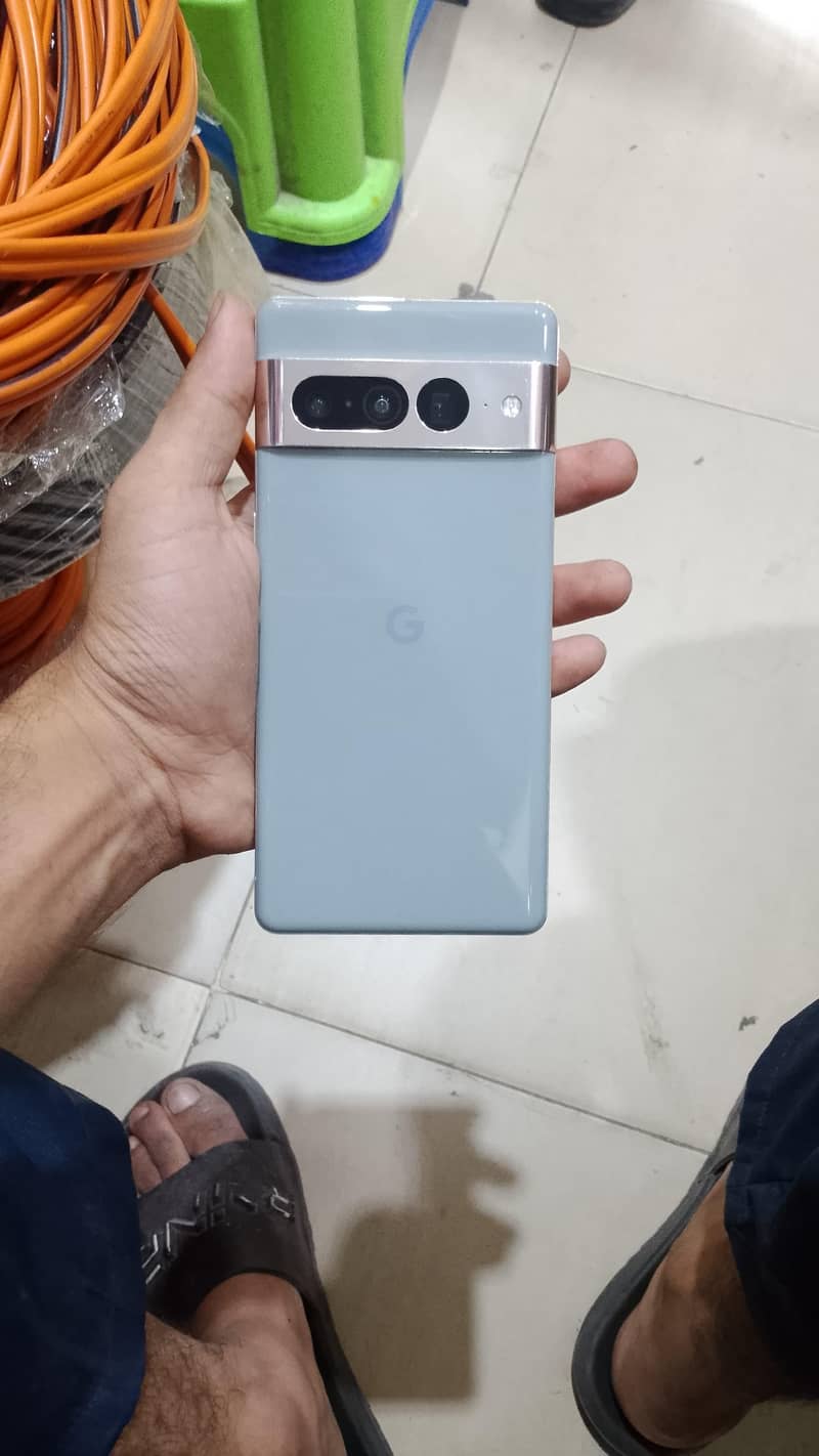 Google Pixel 7 Pro 4