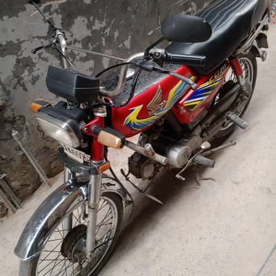 Honda CD 70 2013 Model – Lahore Registered | Red Color | 65,000