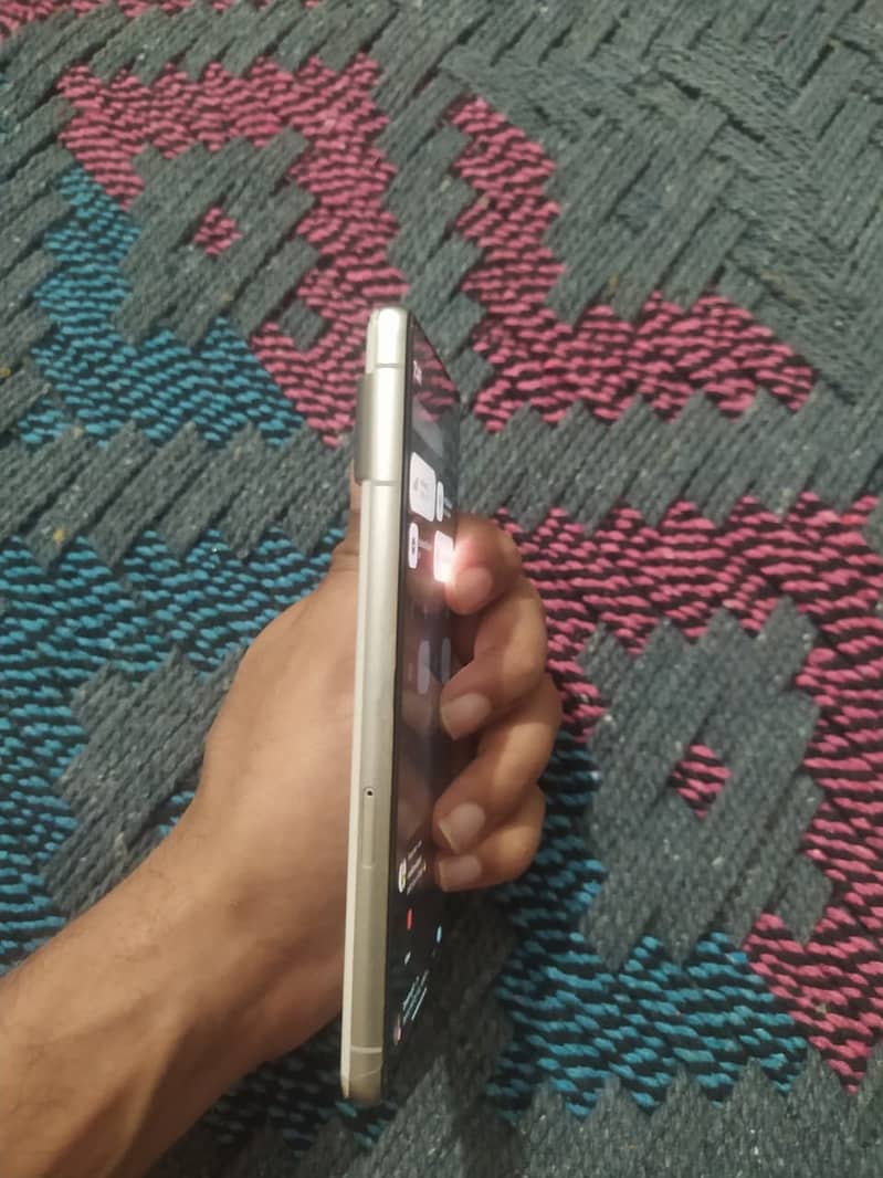 Google Pixel 7 3