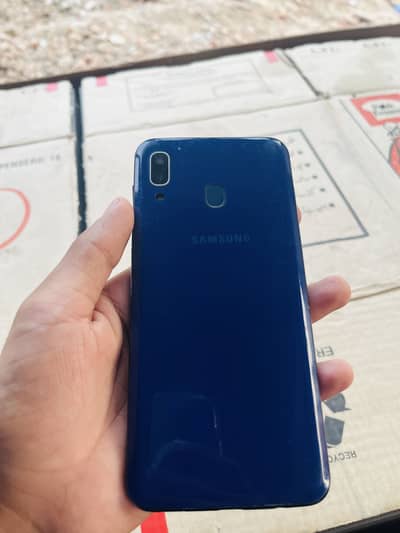 Samsung Galaxy A20 | 3/32 | PTA | Urgent Sale