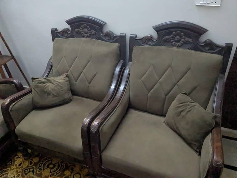 SHEESHAM SOFA SET 1