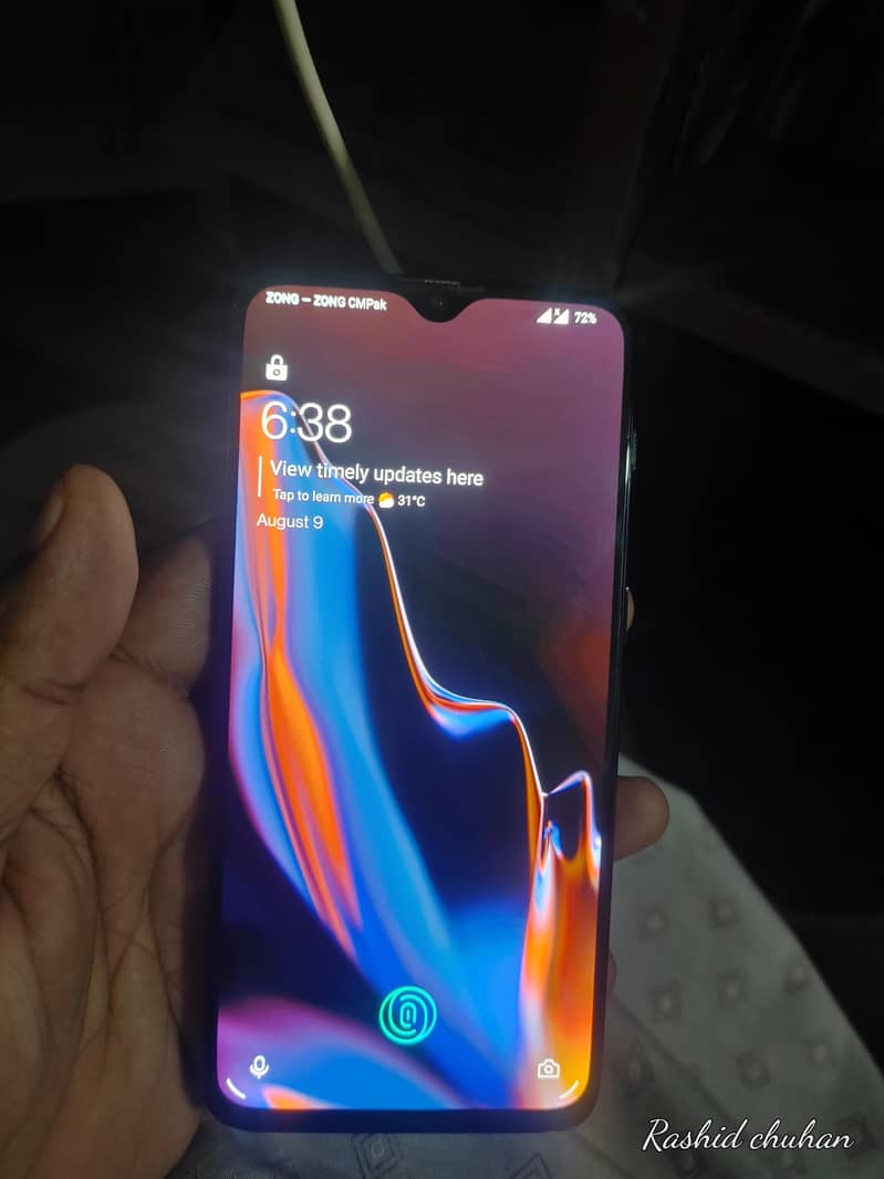 One Plus 6T 2