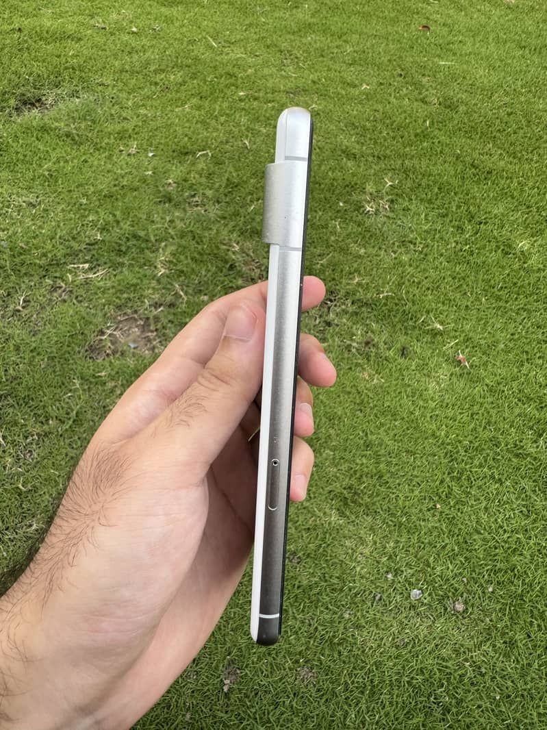 Google pixel 7 3