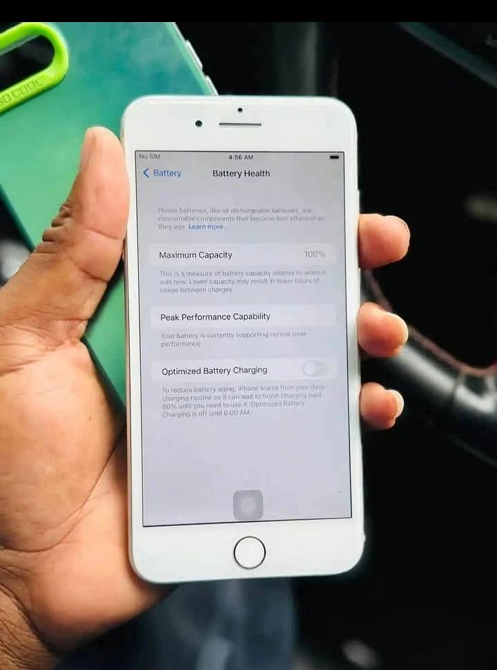 Apple iPhone 7 Plus 3