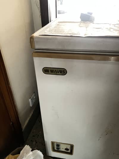 Waves Deep Freezer