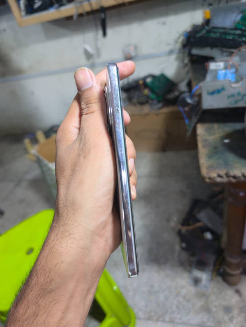 Tecno CAMON 30 6