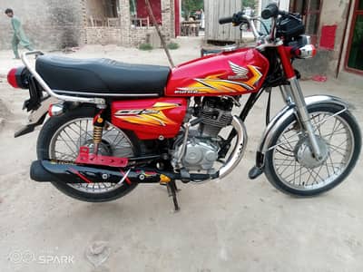 CG125