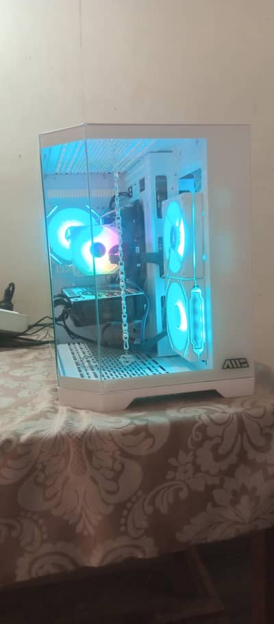 Gaming PC i7 6th gen +Sapphire Rx 580 +16 Ram |10\10 Condition