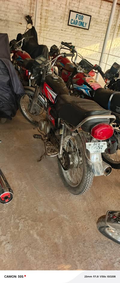 Urgent sale honda 125