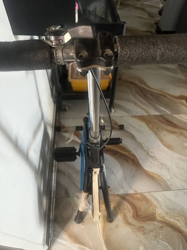 Exercise Cycle Machine 6