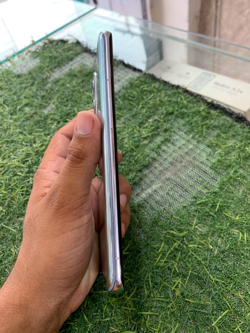 One Plus 9 Pro 3