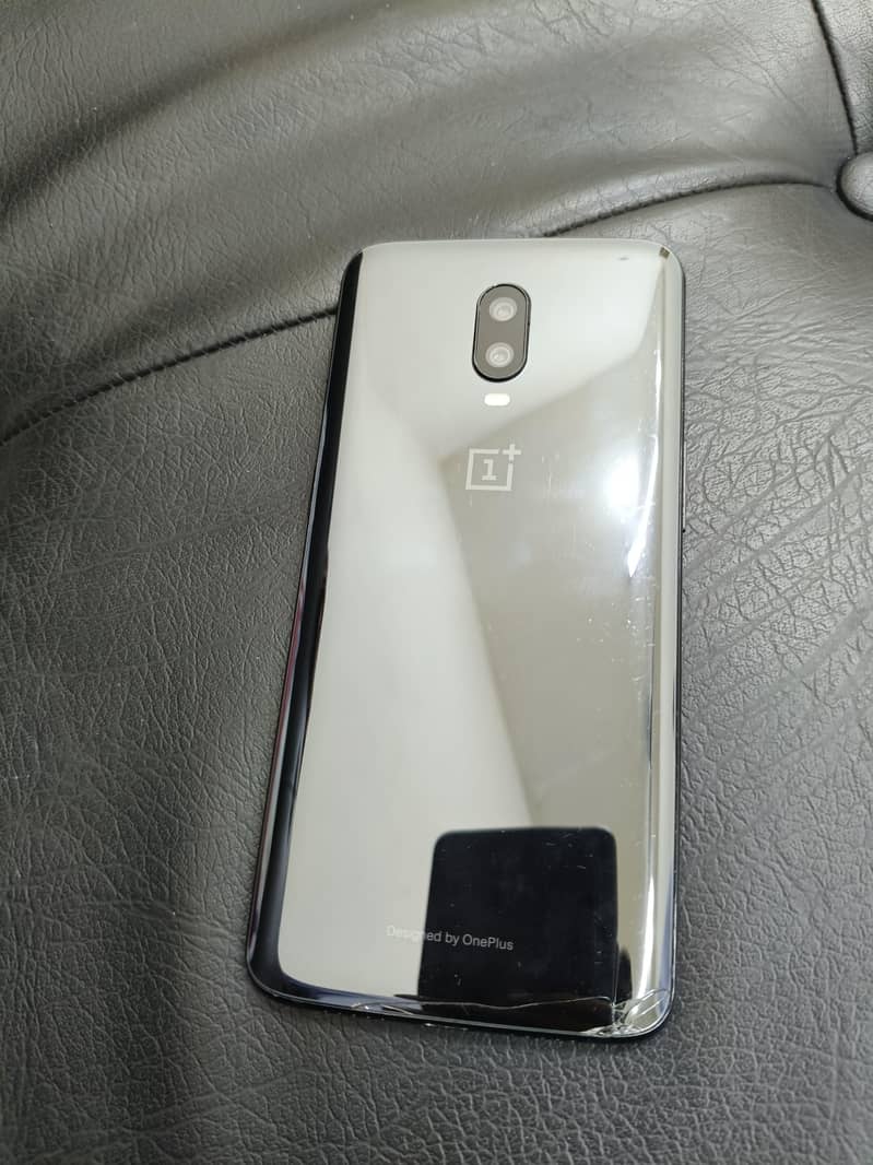 One Plus 6T 3