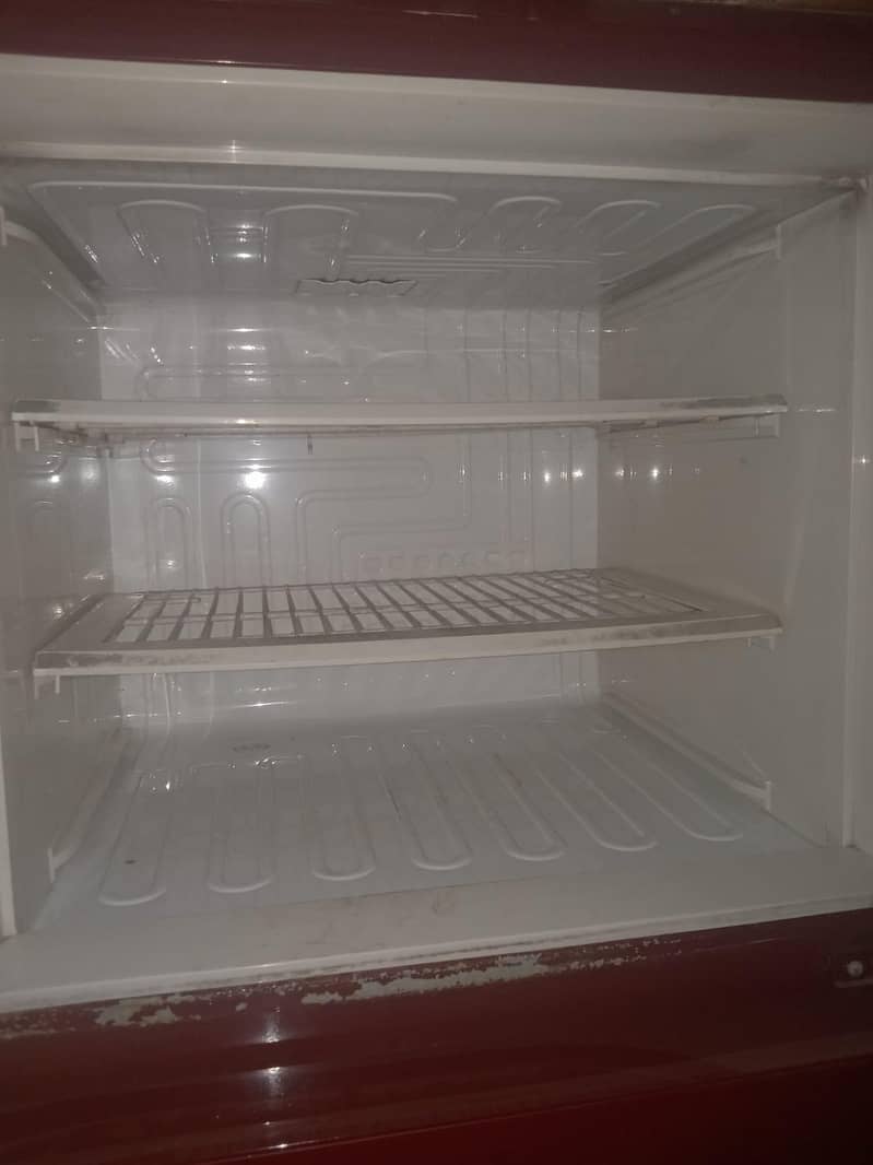 waves refrigerator 9