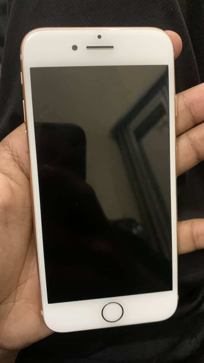 Apple iPhone 8 0